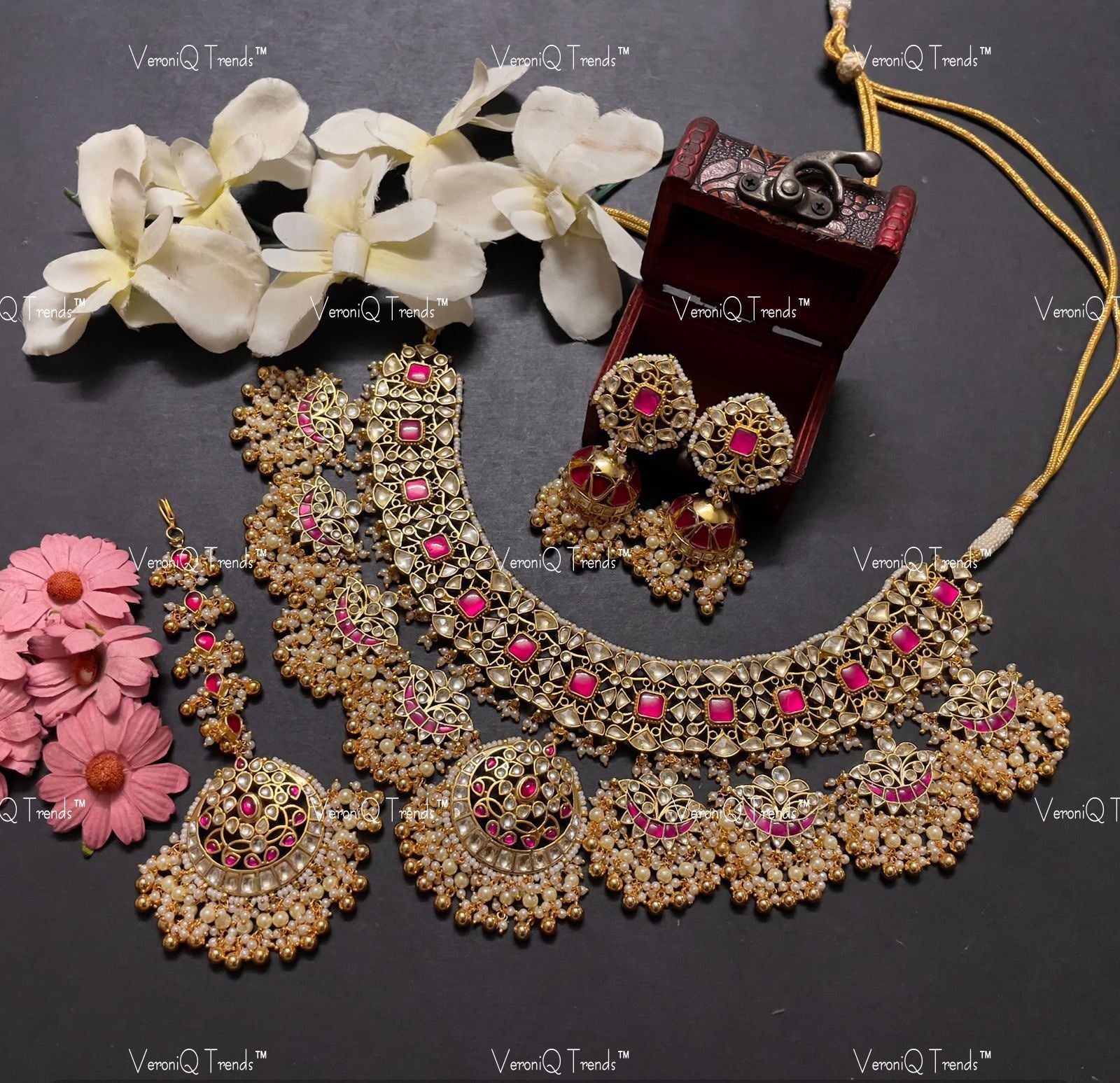 VeroniQ Trends-Traditional Ruby Pink Kemp Stone Gold Plated Pachi Kundan Chandbali Choker Necklace Pachi Kundan-Gold Plated-Wedding Jewellery-Punjabi Jewellery-South Indian-Thappa Jewellery