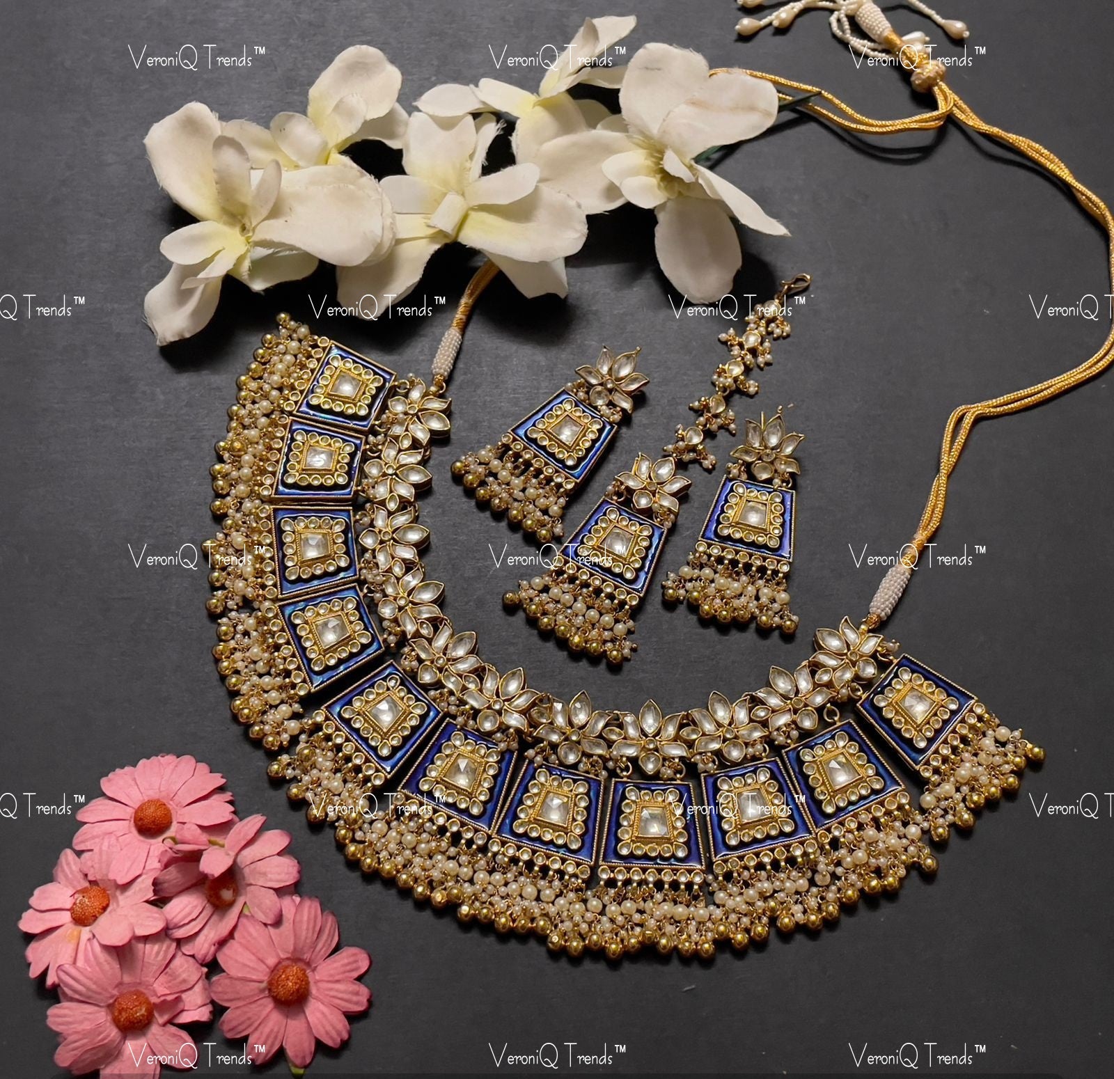 VeroniQ Trends-Blue Meenakari Gold Plated Pachi Kundan Choker Necklace Pachi Kundan-Gold Plated-Wedding Jewellery-Punjabi Jewellery-South Indian-Thappa Jewellery