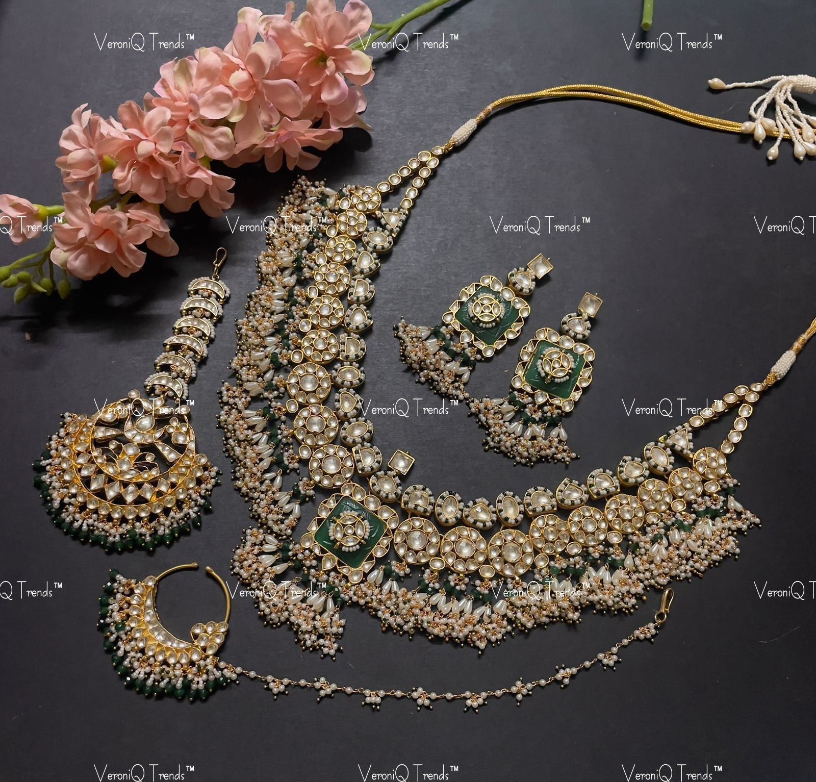 VeroniQ Trends-Bridal Green Carved Gold Plated Pachi Kundan Long Necklace with Earrings Nath And Maang Tika Pachi Kundan-Gold Plated-Wedding Jewellery-Punjabi Jewellery-South Indian-Thappa Jewellery