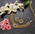 VeroniQ Trends-Gold Plated Pachi Kundan Chandbali Choker Necklace Pachi Kundan-Gold Plated-Wedding Jewellery-Punjabi Jewellery-South Indian-Thappa Jewellery