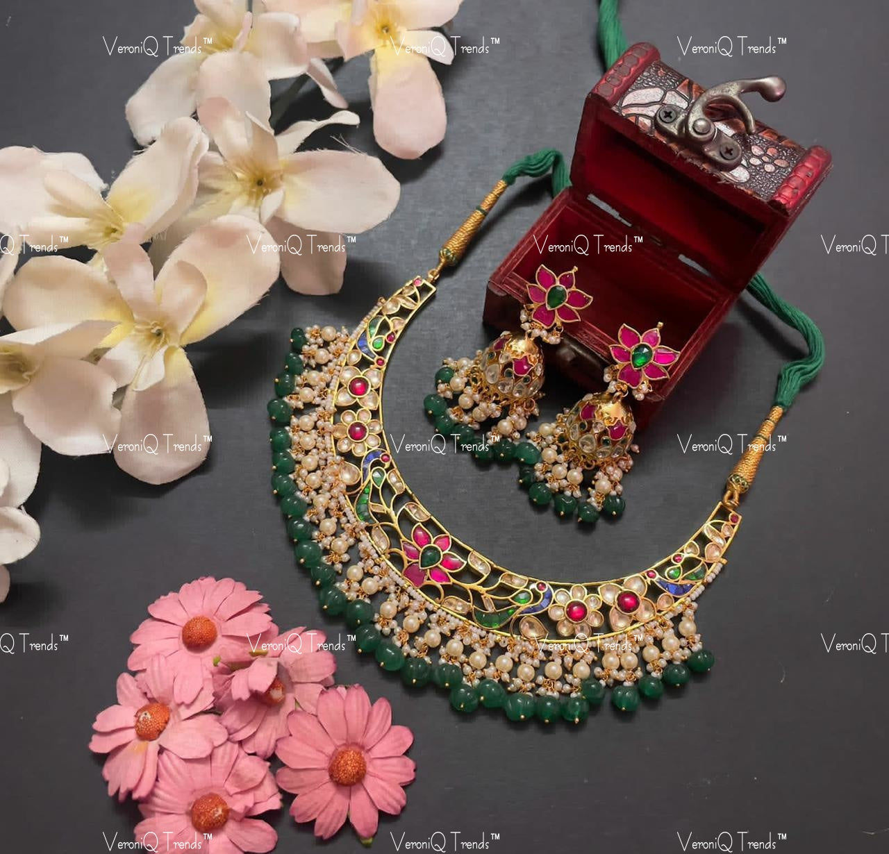 VeroniQ Trends-Gold Plated Peacock Pachi Kundan Kemp Stone Necklace Pachi Kundan-Gold Plated-Wedding Jewellery-Punjabi Jewellery-South Indian-Thappa Jewellery