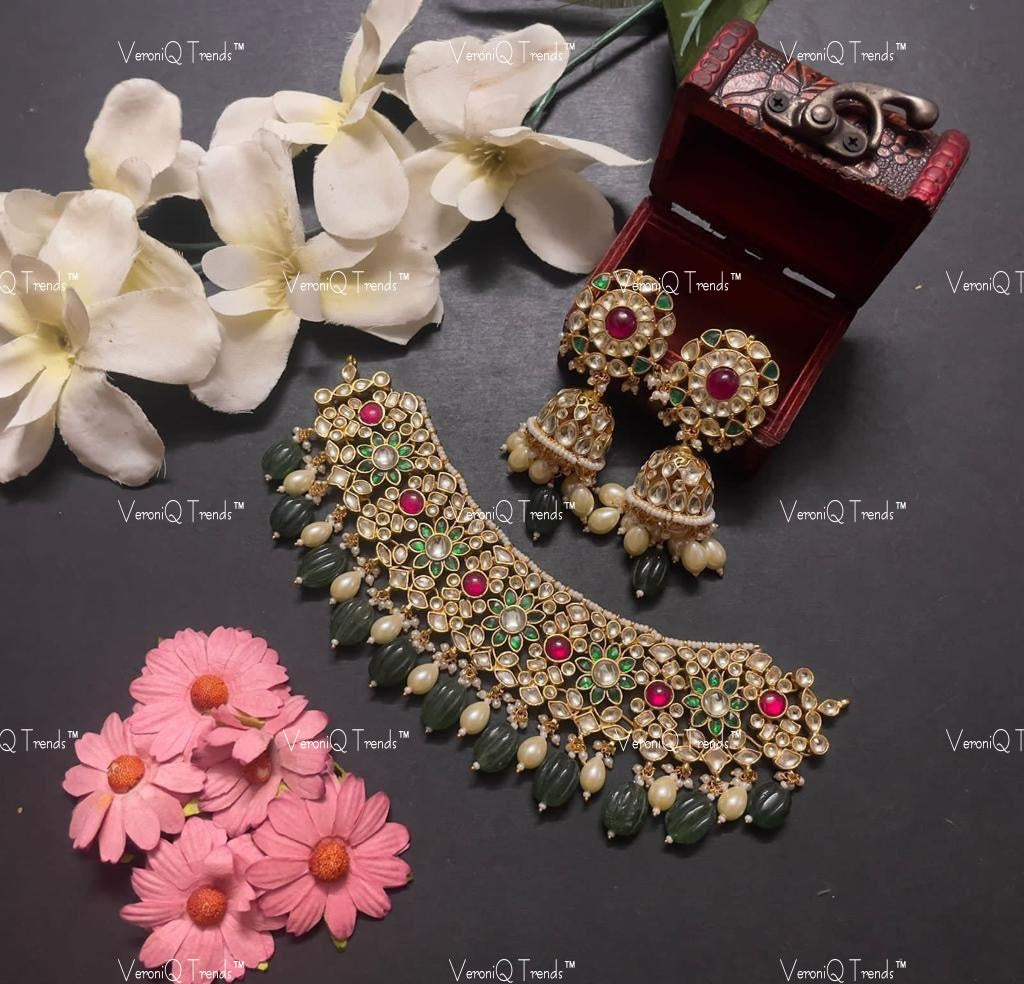 VeroniQ Trends-Traditional Gold Plated Pachi Kundan Kemp Stone Choker Necklace Pachi Kundan-Gold Plated-Wedding Jewellery-Punjabi Jewellery-South Indian-Thappa Jewellery