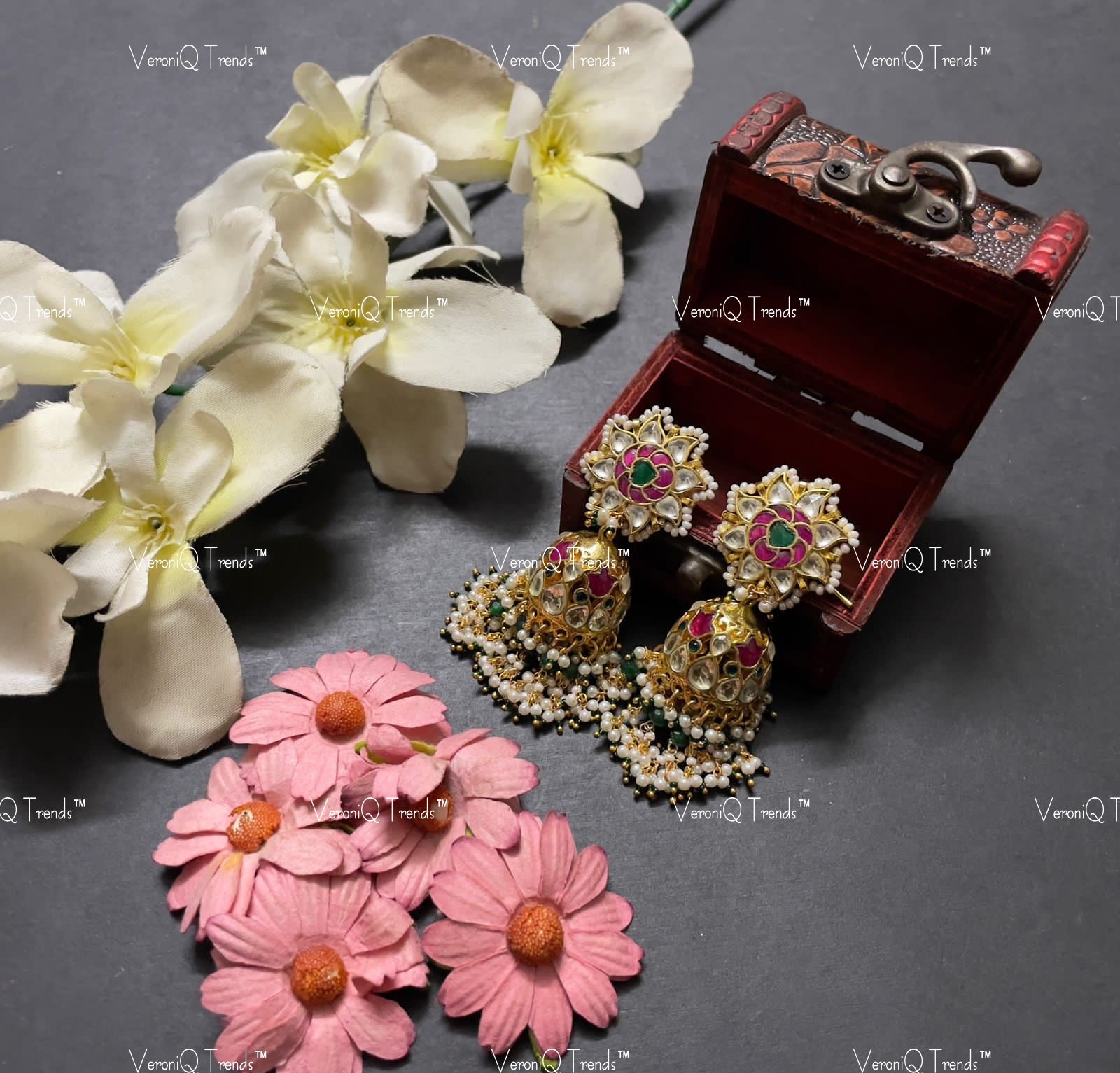 VeroniQ Trends-Kemp Stone Gold Plated Pachi Kundan Jhumki Earrings Pachi Kundan-Gold Plated-Wedding Jewellery-Punjabi Jewellery-South Indian-Thappa Jewellery