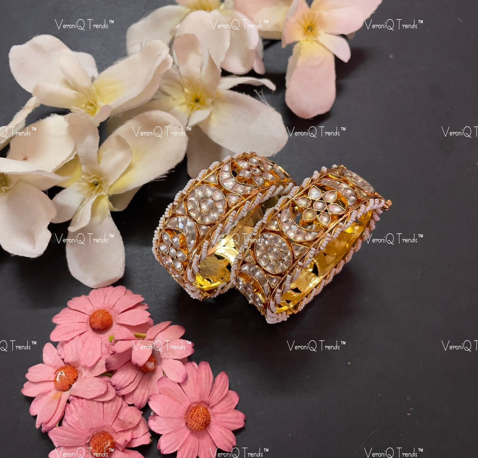 VeroniQ Trends-Gold Plated Pachi Kundan Kundan Jadau Bangles Kundan-Gold Plated-Wedding Jewellery-Punjabi Jewellery-South Indian-Thappa Jewellery