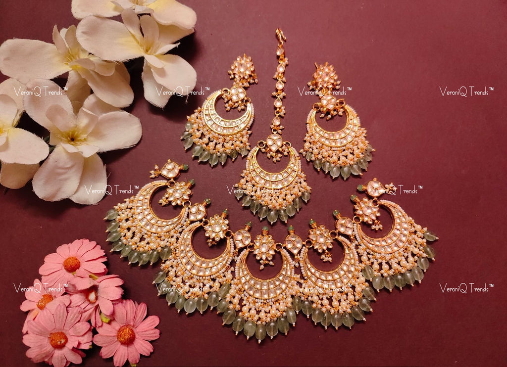 VeroniQ Trend-Gold Plated Chandbali Style Pachi Kundan Necklace With Maang Tika And Earrings Pachi Kundan-Gold Plated-Wedding Jewellery-Punjabi Jewellery-South Indian-Thappa Jewellery