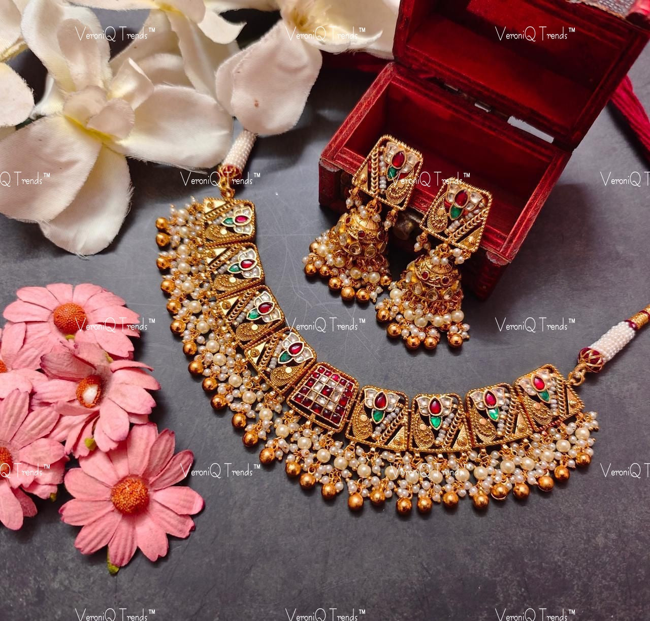 VeroniQ Trend-Traditional Rajasthani Design Gold Plated Pachi Kundan Choker Necklace with Jhumki Earrings Pachi Kundan-Gold Plated-Wedding Jewellery-Punjabi Jewellery-South Indian-Thappa Jewellery
