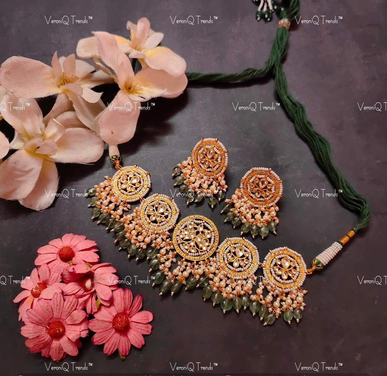 VeroniQ Trend-Gold Plated Round Design Pachi Kundan Choker Necklace Pachi Kundan-Gold Plated-Wedding Jewellery-Punjabi Jewellery-South Indian-Thappa Jewellery