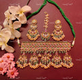 VeroniQ Trends-Bridal Kemp Stone Gold Plated With Green Beads Pachi Kundan Choker Necklace With Maang Tika And Earrings-Gold Plated-Wedding Jewellery-Punjabi Jewellery-South Indian-Thappa Jewellery