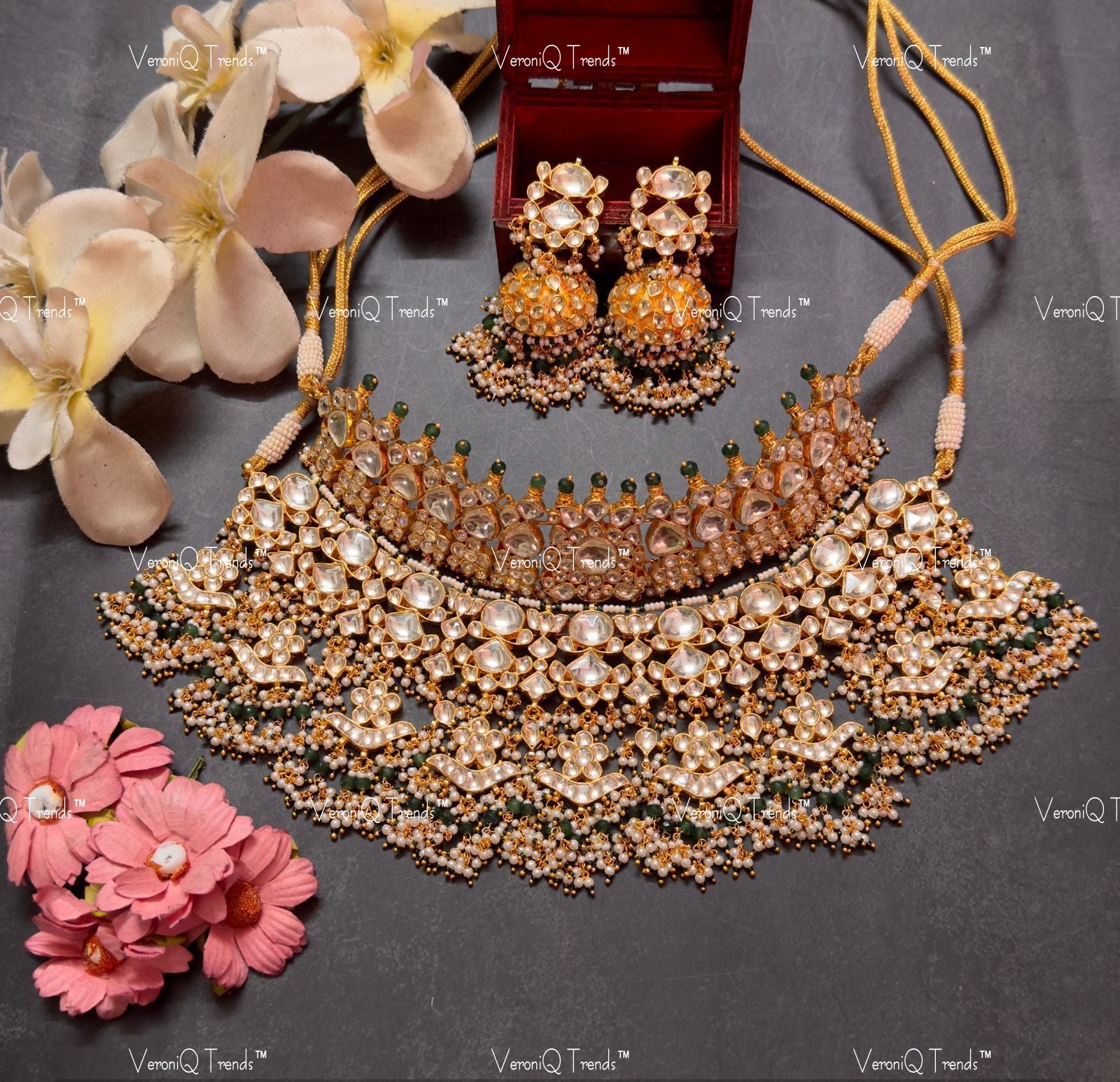 VeroniQ Trends-Rajwadi Style Bridal Pachi Kundan Choker Necklace Pachi Kundan-Gold Plated-Wedding Jewellery-Punjabi Jewellery-South Indian-Thappa Jewellery