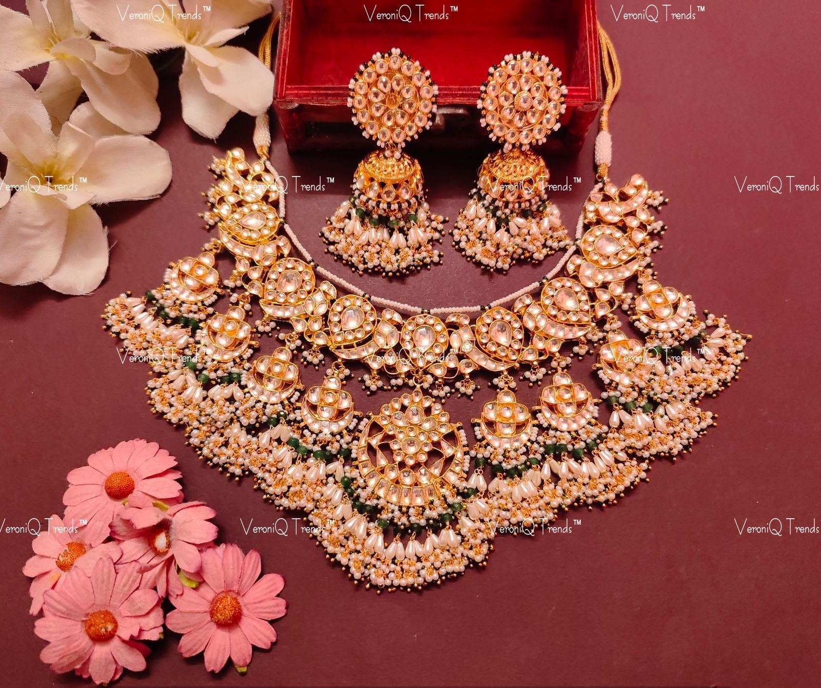 VeroniQ Trends-Traditional Chandbali Latkan Style Gold Plated Pachi Kundan Necklace Pachi Kundan-Gold Plated-Wedding Jewellery-Punjabi Jewellery-South Indian-Thappa Jewellery
