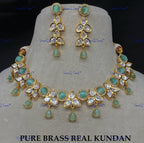 VeroniQ Trends-Elegant Gold Plated Kundan Polki Choker Necklace Kundan-Gold Plated-Wedding Jewelry-Punjabi Jewelry-South Indian-Thappa Jewelry