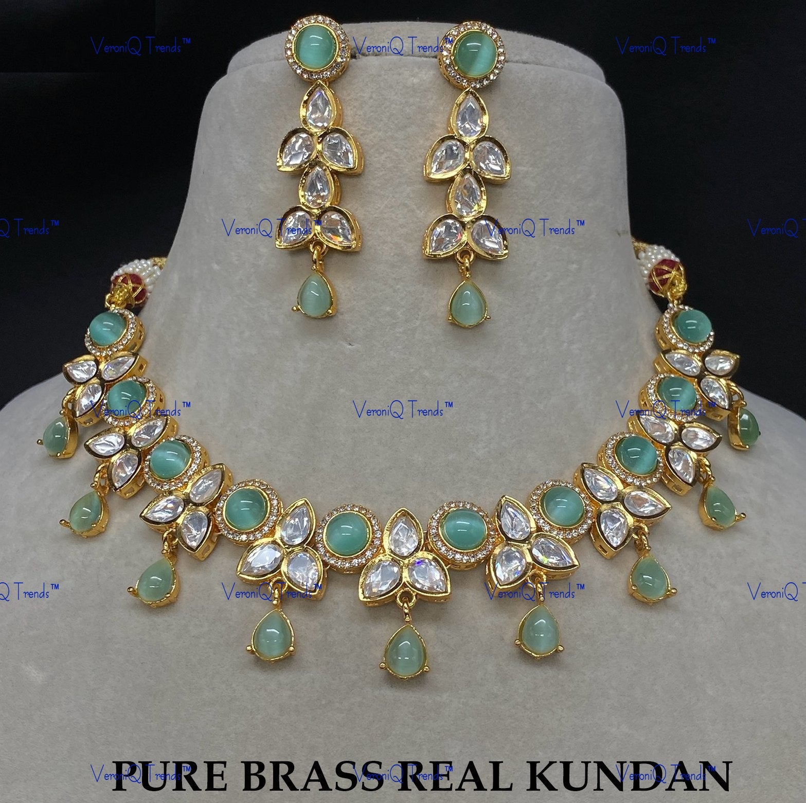 VeroniQ Trends-Elegant Gold Plated Kundan Polki Choker Necklace Kundan-Gold Plated-Wedding Jewellery-Punjabi Jewellery-South Indian-Thappa Jewellery