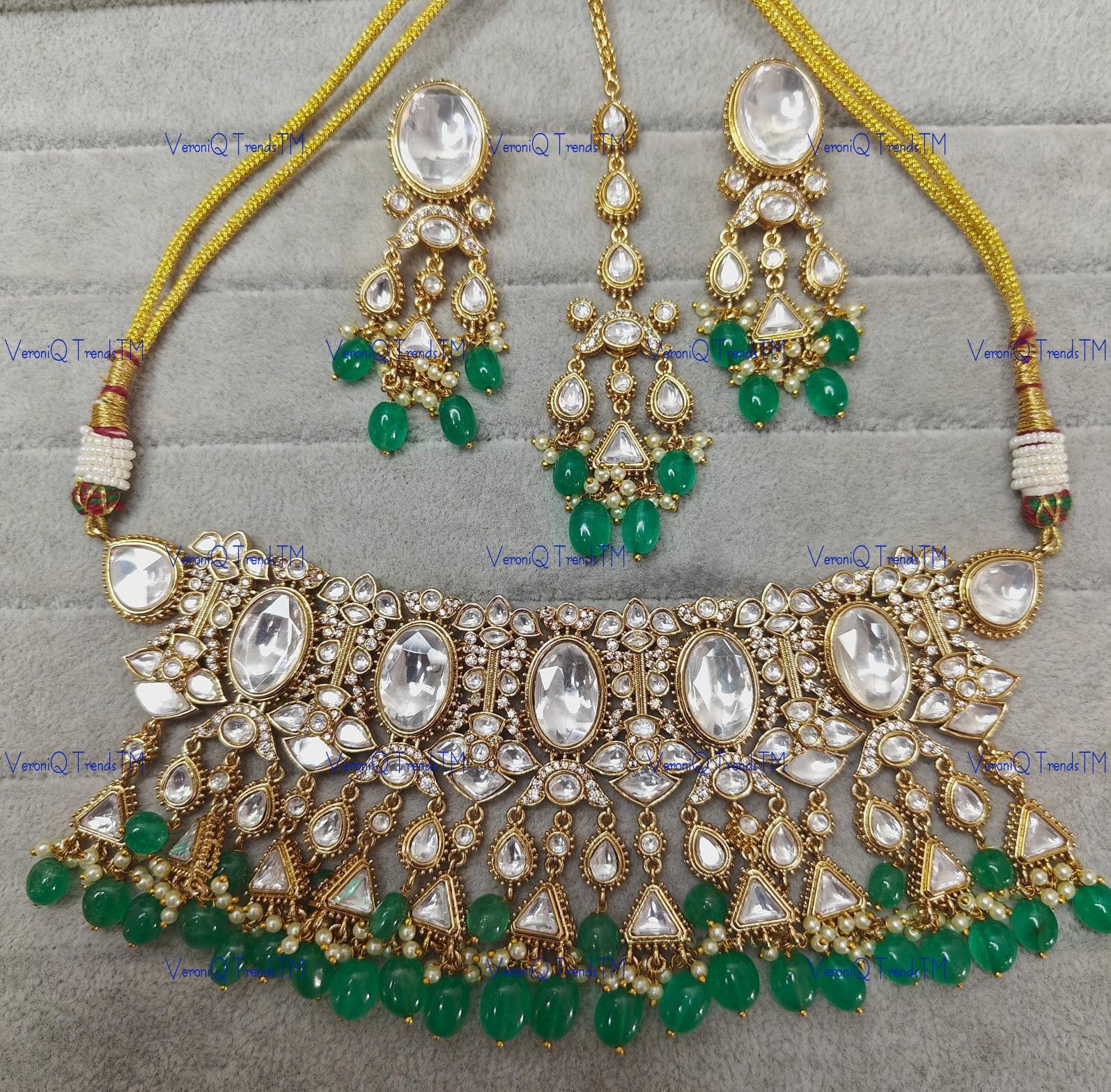 VeroniQ Trends-Victorian Bridal Gold Plated Polki Choker Necklace with Green Beads Polki-Gold Plated-Wedding Jewellery-Punjabi Jewellery-South Indian-Thappa Jewellery