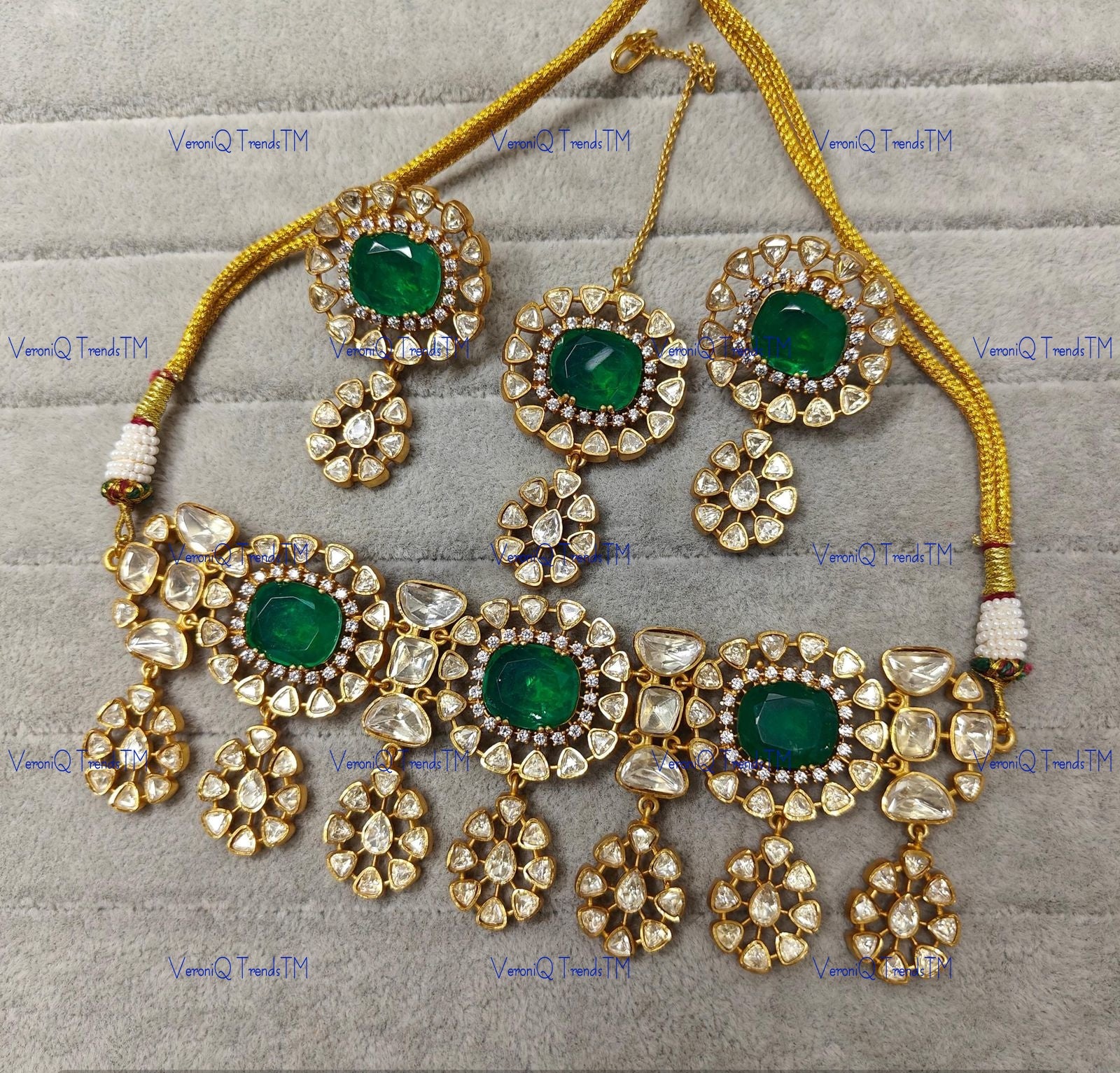 VeroniQ Trends-Victorian Bridal Emerald Green Stone Brass Moissanite Choker Necklace Brass Moissanite-Gold Plated-Wedding Jewellery-Punjabi Jewellery-South Indian-Thappa Jewellery