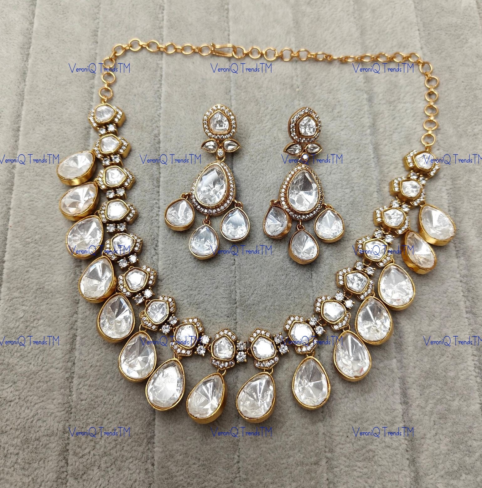 VeroniQ Trends-Victorian Gold Plated Diamond Look Brass Moissanite Necklace Brass Moissanite-Gold Plated-Wedding Jewellery-Punjabi Jewellery-South Indian-Thappa Jewellery