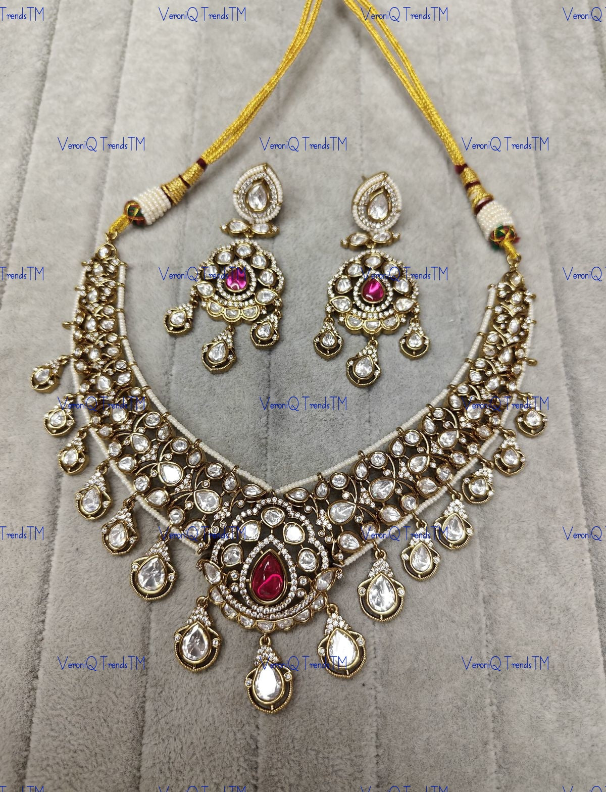 VeroniQ Trends-Elegant Victorian Gold Plated Pink Stone and Polki Necklace Polki-Gold Plated-Wedding Jewellery-Punjabi Jewellery-South Indian-Thappa Jewellery