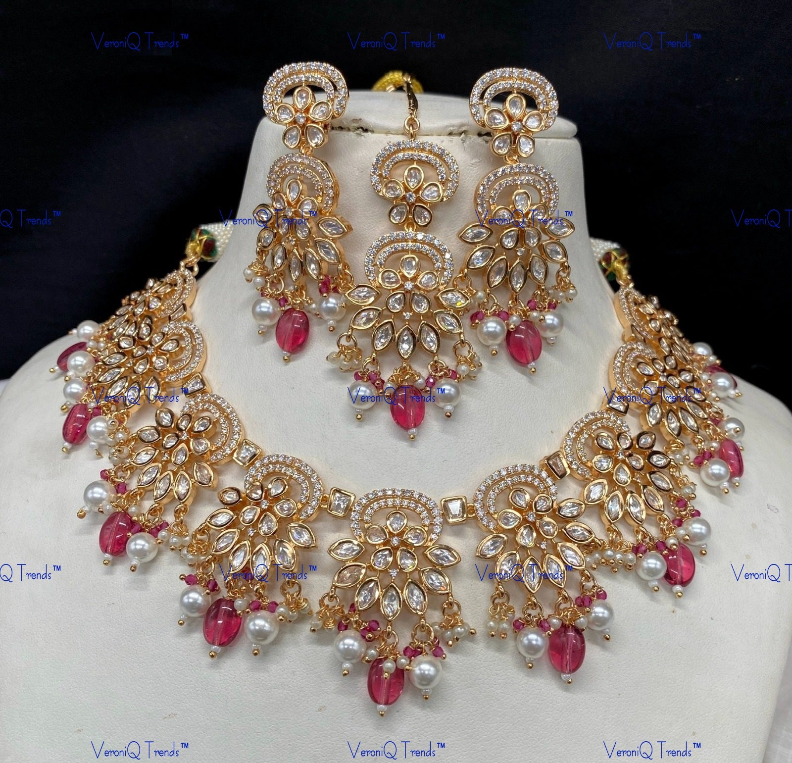 VeroniQ Trends-Beautiful Floral Design Gold Plated Kundan Polki Choker Necklace Kundan-Gold Plated-Wedding Jewellery-Punjabi Jewellery-South Indian-Thappa Jewellery
