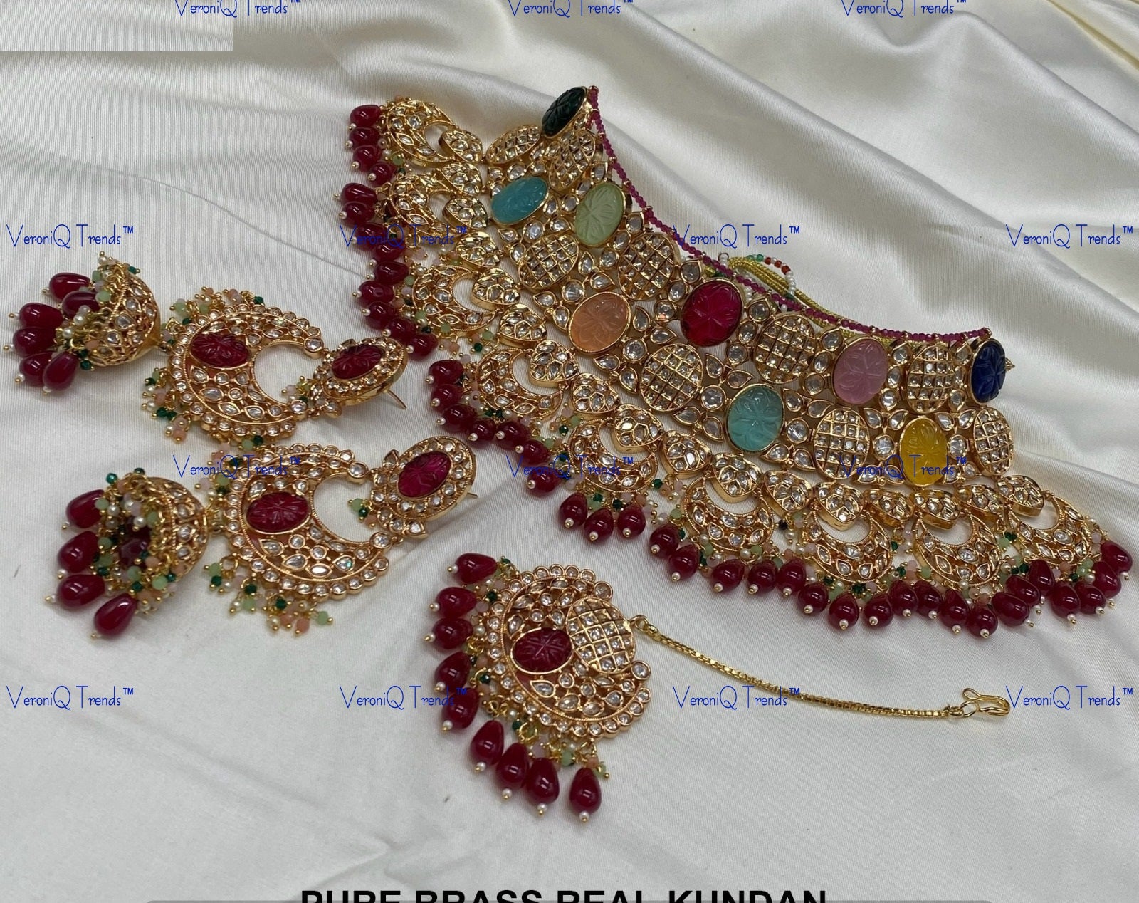 VeroniQ Trends-Bridal Gold Plated Navratn Stone Kundan Polki Choker Necklace With Chandbali Earrings And Maang Tika Polki-Gold Plated-Wedding Jewellery-Punjabi Jewellery-South Indian-Thappa Jewellery