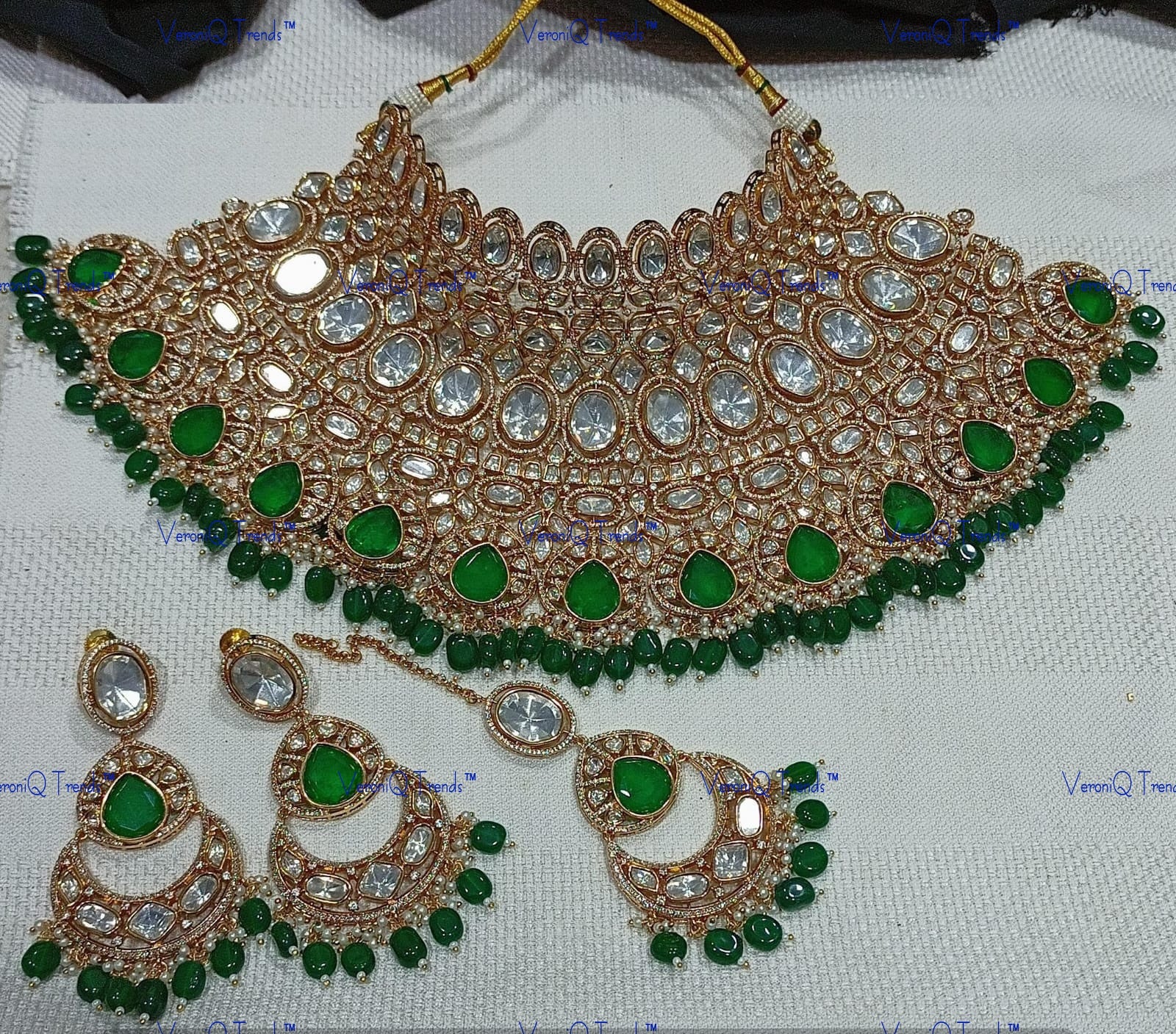 VeroniQ Trends-Jodha Akbar Style Bridal Kundan Polki Choker Necklace With Chandbali Earrings And Maang Tika Polki-Gold Plated-Wedding Jewellery-Punjabi Jewellery-South Indian-Thappa Jewellery