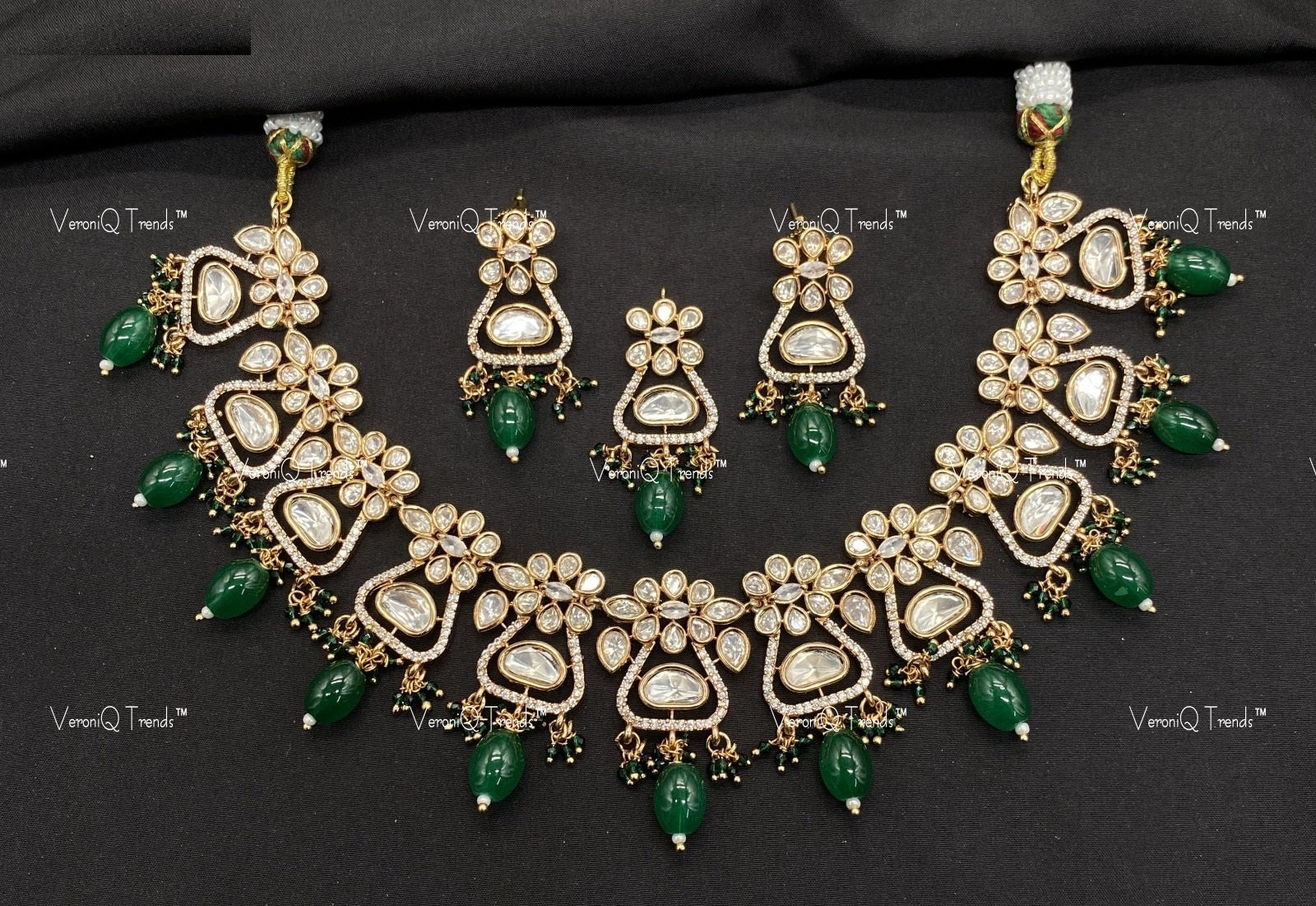 VeroniQ Trends-Traditional Gold Plated Kundan Polki Necklace With Beads Polki-Gold Plated-Wedding Jewellery-Punjabi Jewellery-South Indian-Thappa Jewellery