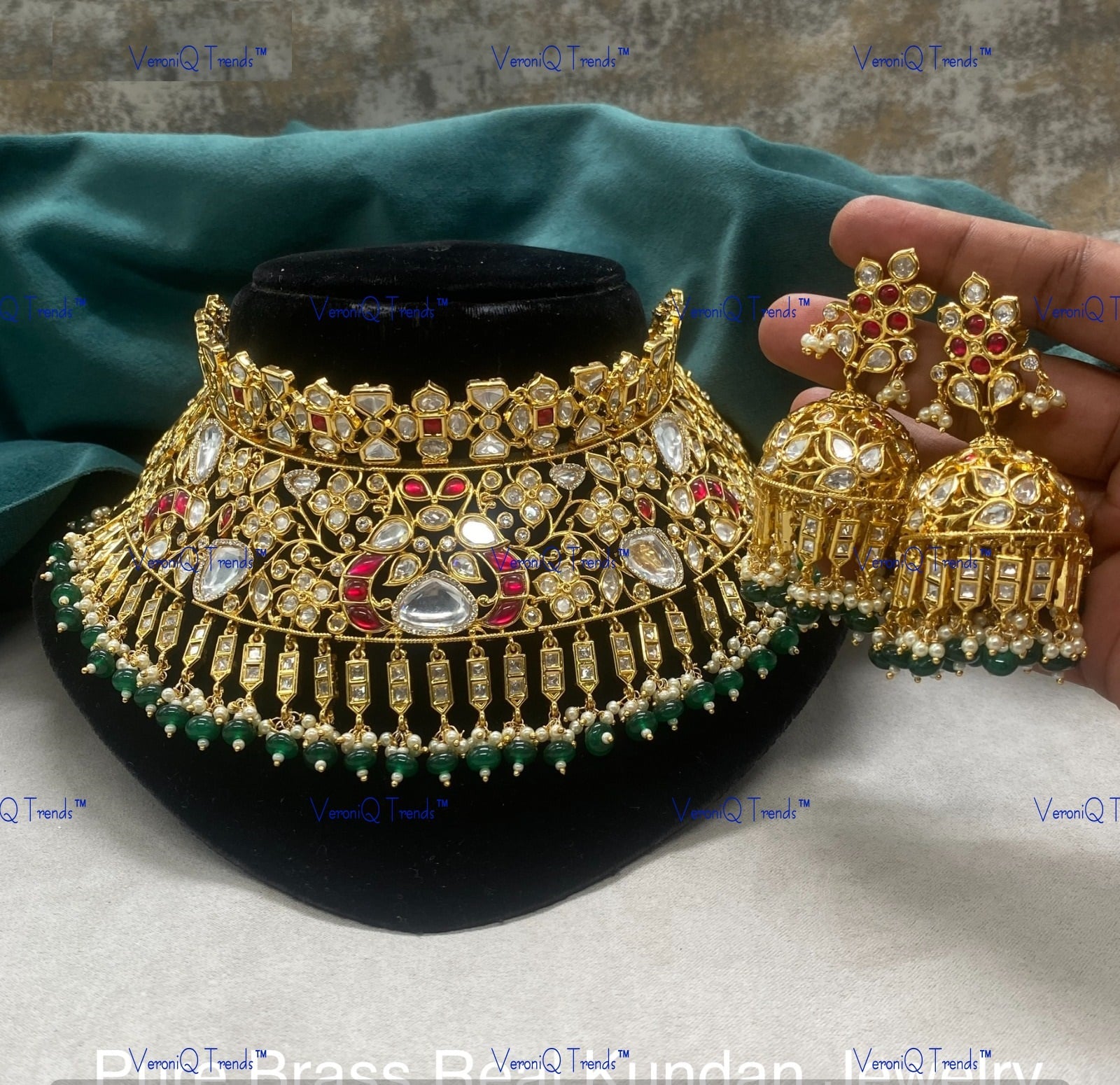 VeroniQ Trends-Traditional Bridal Kundan Polki Choker Necklace With Peacock Motif Polki-Gold Plated-Wedding Jewellery-Punjabi Jewellery-South Indian-Thappa Jewellery