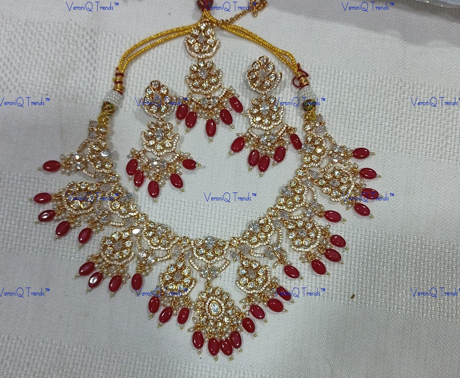 VeroniQ Trends-Floral Design Red Beads Kundan Polki Necklace Polki-Gold Plated-Wedding Jewellery-Punjabi Jewellery-South Indian-Thappa Jewellery