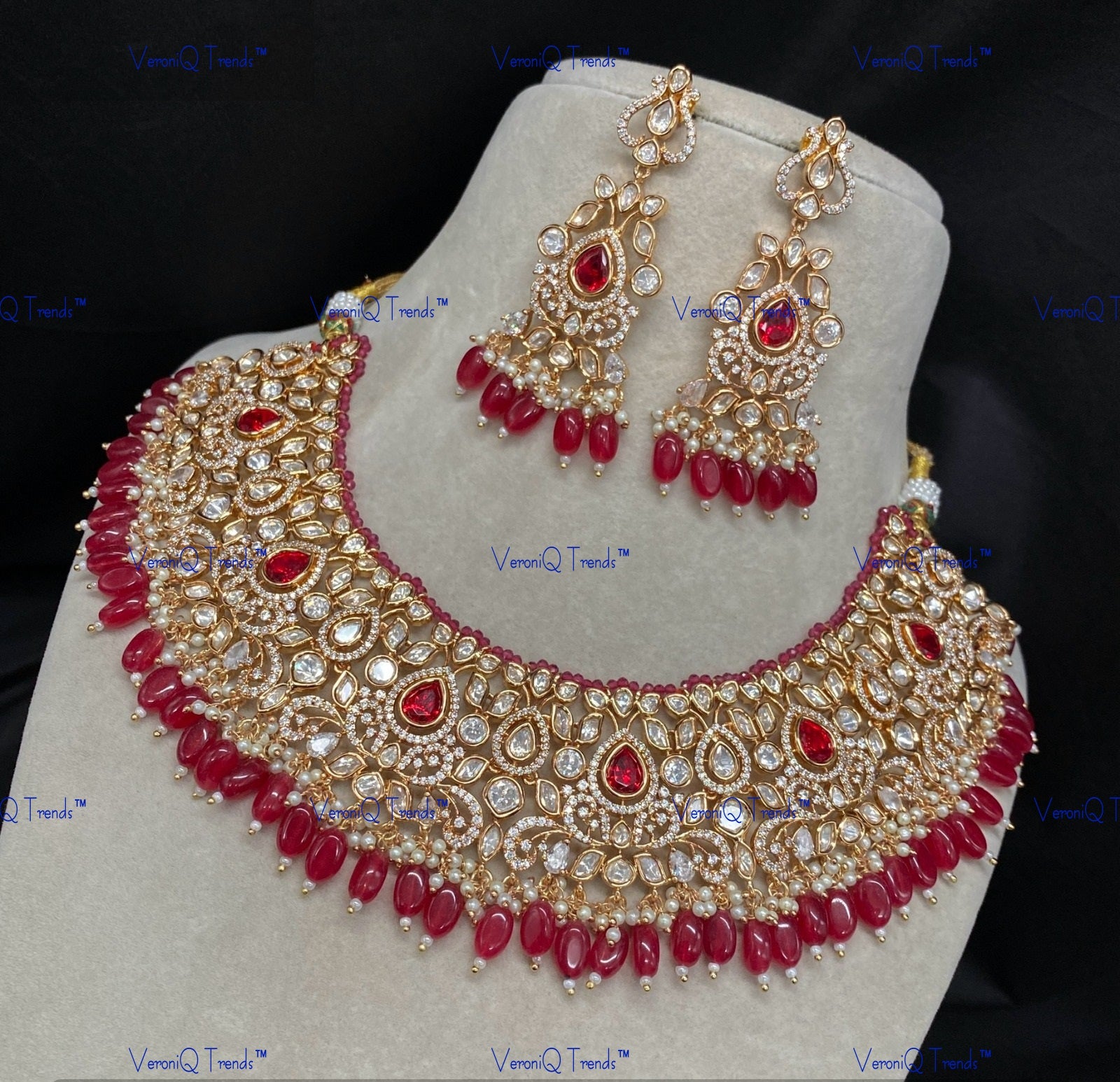 VeroniQ Trends-Royal Victorian Bridal Kundan Polki Necklace With Beads Polki-Gold Plated-Wedding Jewellery-Punjabi Jewellery-South Indian-Thappa Jewellery
