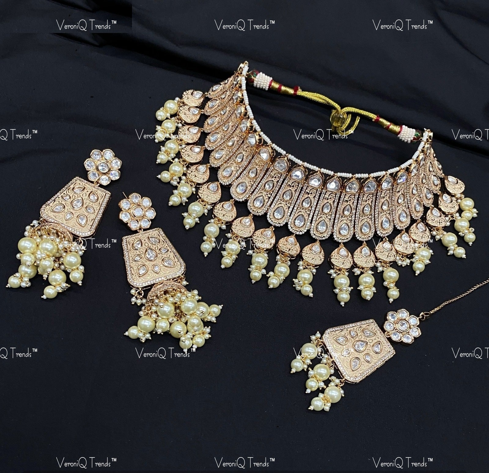 VeroniQ Trends-Traditional Gold Plated Bridal Carved Pearl And Kundan Polki Choker Necklace Polki-Gold Plated-Wedding Jewellery-Punjabi Jewellery-South Indian-Thappa Jewellery