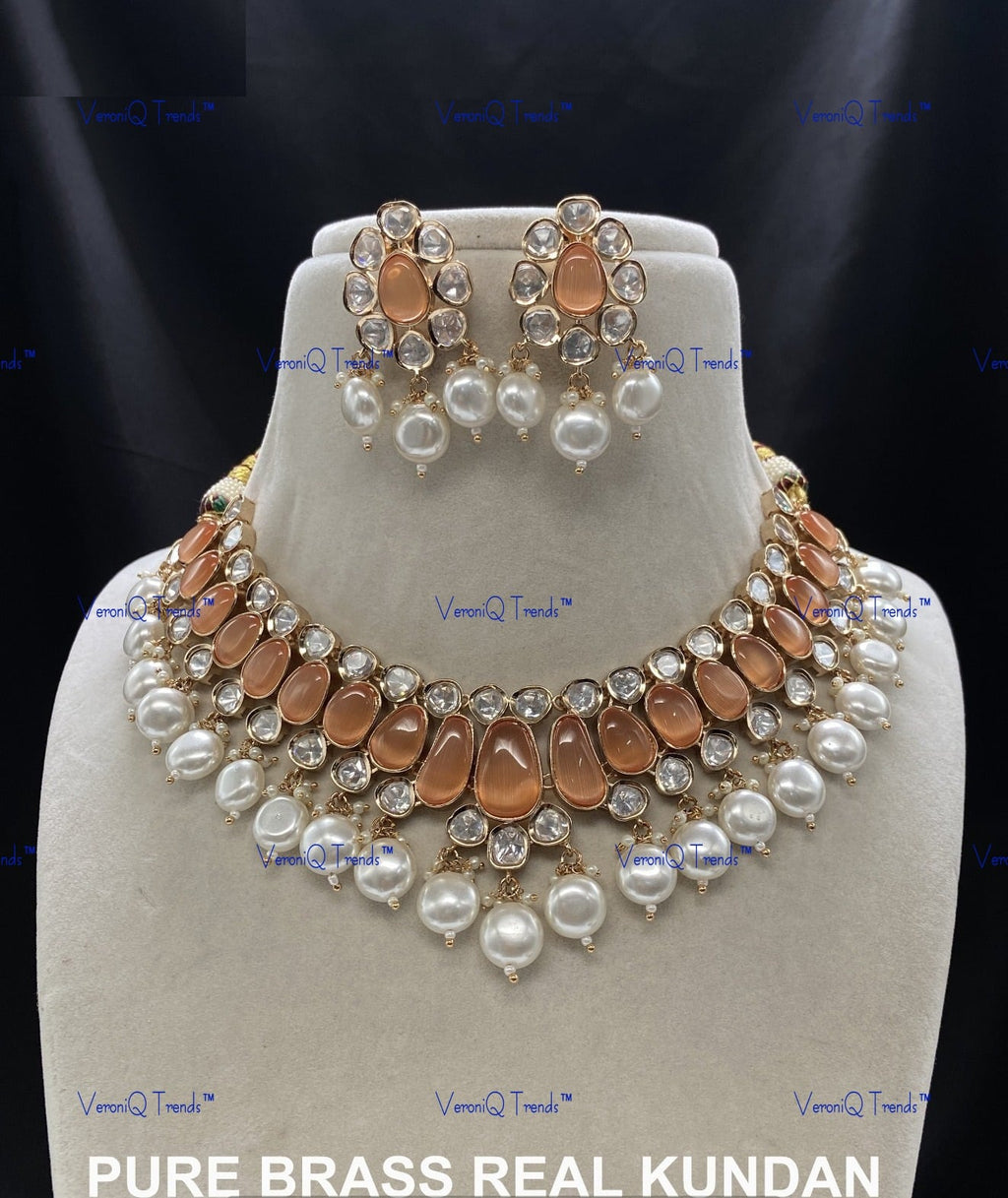 VeroniQ Trends-Elegant Gold Plated Pearl Kundan Polki Choker Necklace Kundan-Gold Plated-Wedding Jewellery-Punjabi Jewellery-South Indian-Thappa Jewellery