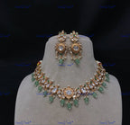 VeroniQ Trends-Tradiotional Gold Plated Kundan Polki Choker Necklace Kundan-Gold Plated-Wedding Jewelry-Punjabi Jewelry-South Indian-Thappa Jewelry