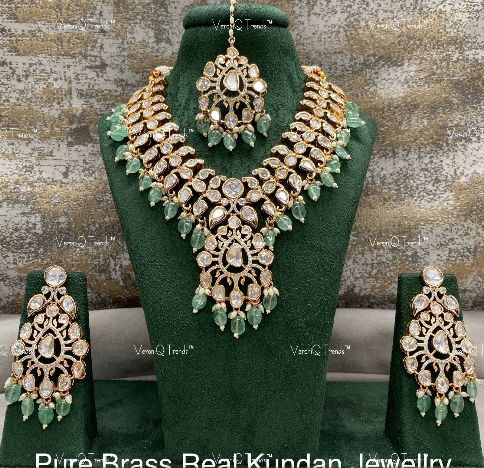 VeroniQ Trends-Beautiful Bridal Gold Plated Kundan Polki Necklace With Earrings And Maang Tika Kundan-Gold Plated-Wedding Jewellery-Punjabi Jewellery-South Indian-Thappa Jewellery