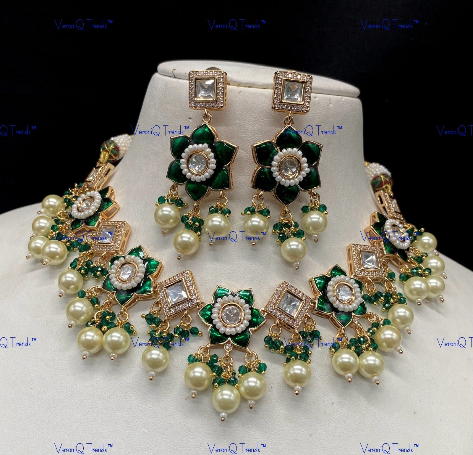 VeroniQ Trends-Floral Gold Plated Pearl Kundan Polki Choker Necklace Kundan-Gold Plated-Wedding Jewellery-Punjabi Jewellery-South Indian-Thappa Jewellery