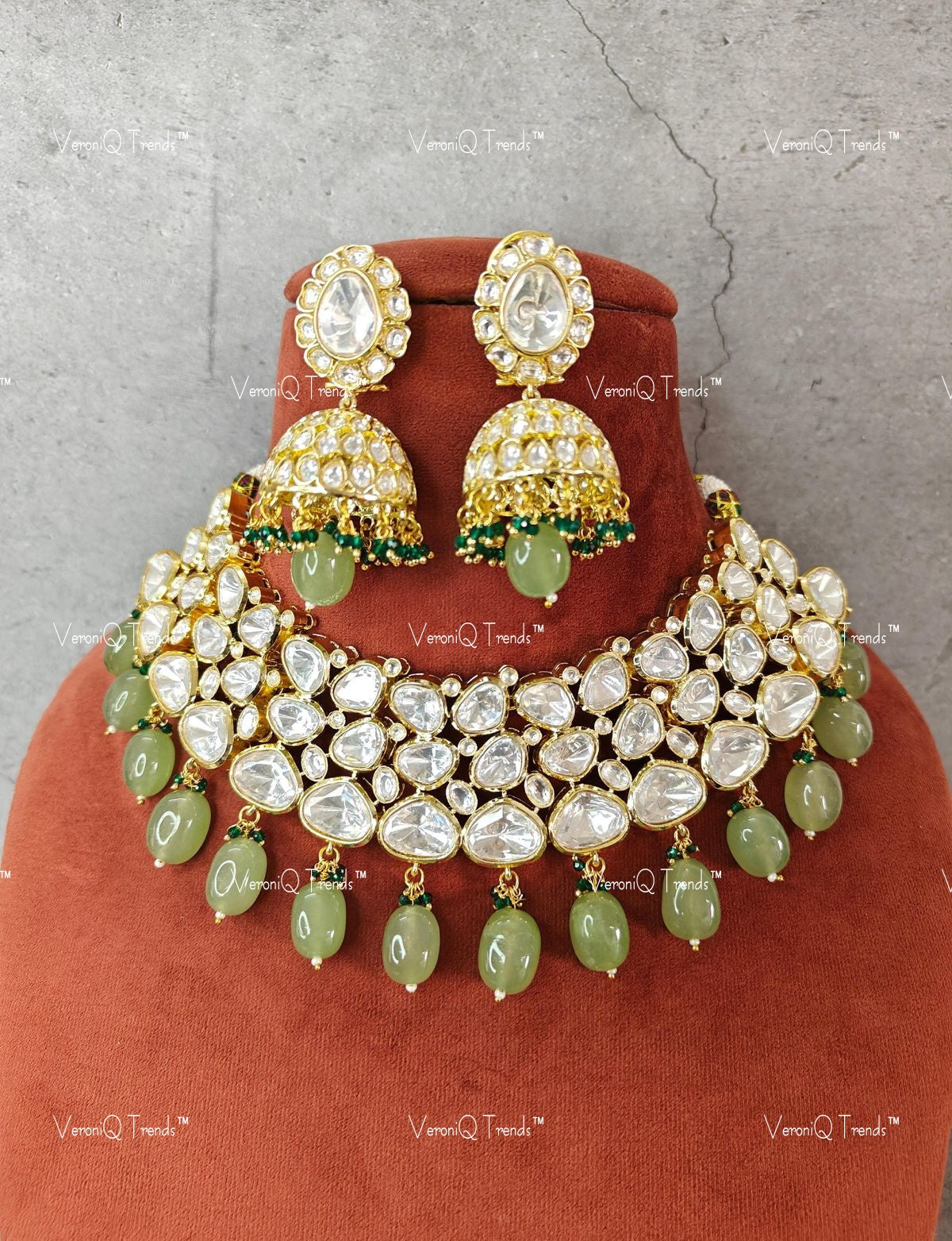 VeroniQ Trends-Uncut Polki Necklace With Green Beads Polki-Gold Plated-Wedding Jewellery-Punjabi Jewellery-South Indian-Thappa Jewellery