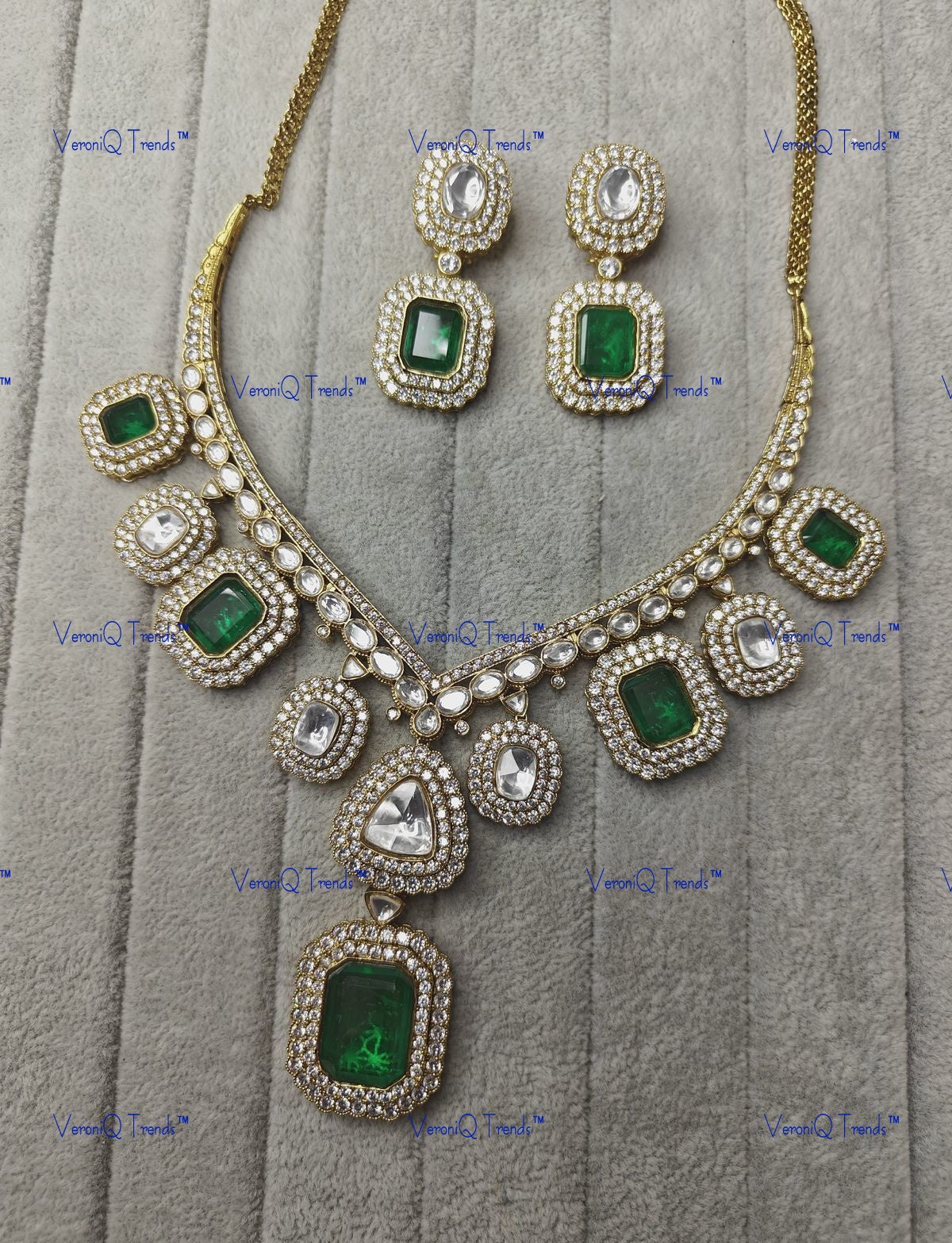 VeroniQ Trends-Party Look Gold Plated Polki Necklace Polki-Gold Plated-Wedding Jewellery-Punjabi Jewellery-South Indian-Thappa Jewellery