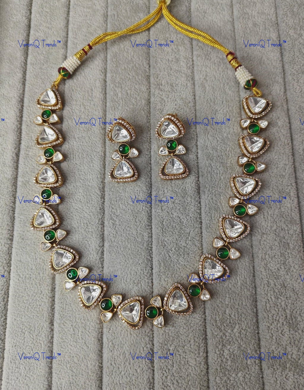 VeroniQ Trends-Elegant Gold Plated Polki Necklace Polki-Gold Plated-Wedding Jewellery-Punjabi Jewellery-South Indian-Thappa Jewellery