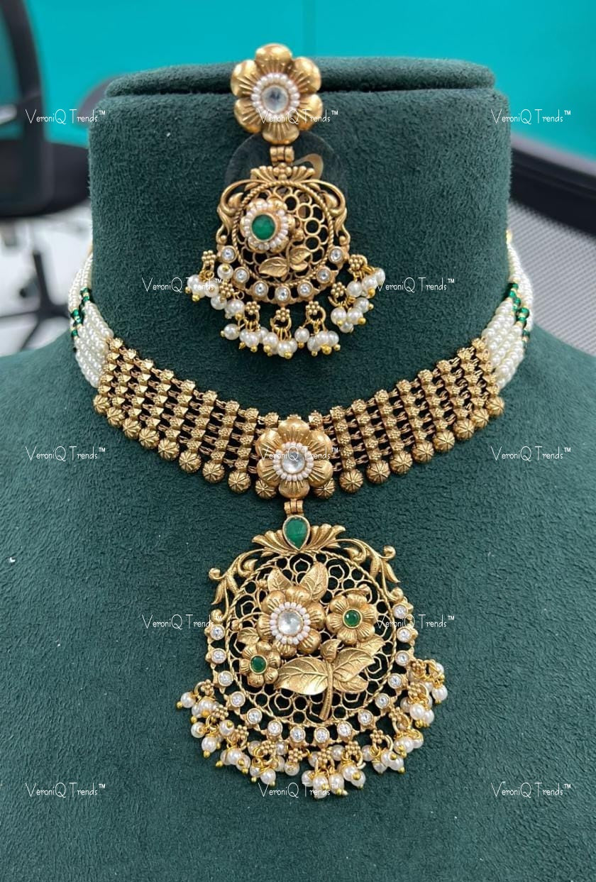 VeroniQ Trends-Gold Plated Flower Design Polki Choker Necklace Polki-Gold Plated-Wedding Jewellery-Punjabi Jewellery-South Indian-Thappa Jewellery