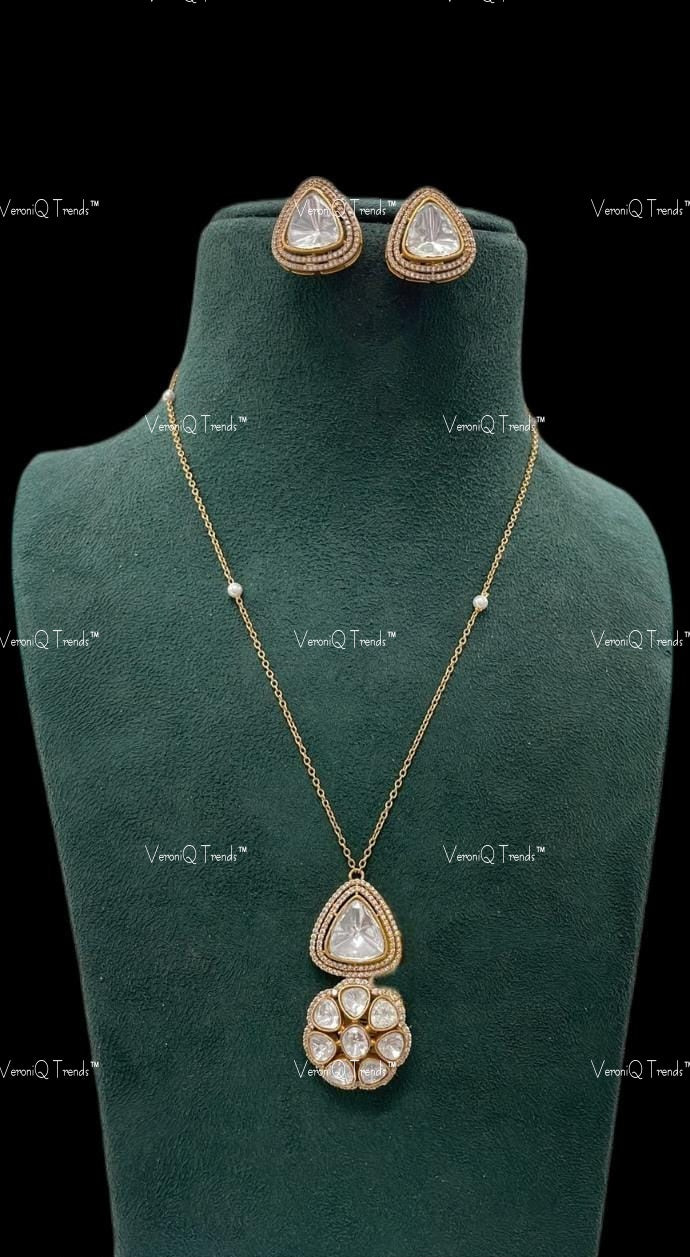 VeroniQ Trends-Daily Use Diamond Look Chain Pendant Polki-Gold Plated-Wedding Jewellery-Punjabi Jewellery-South Indian-Thappa Jewellery