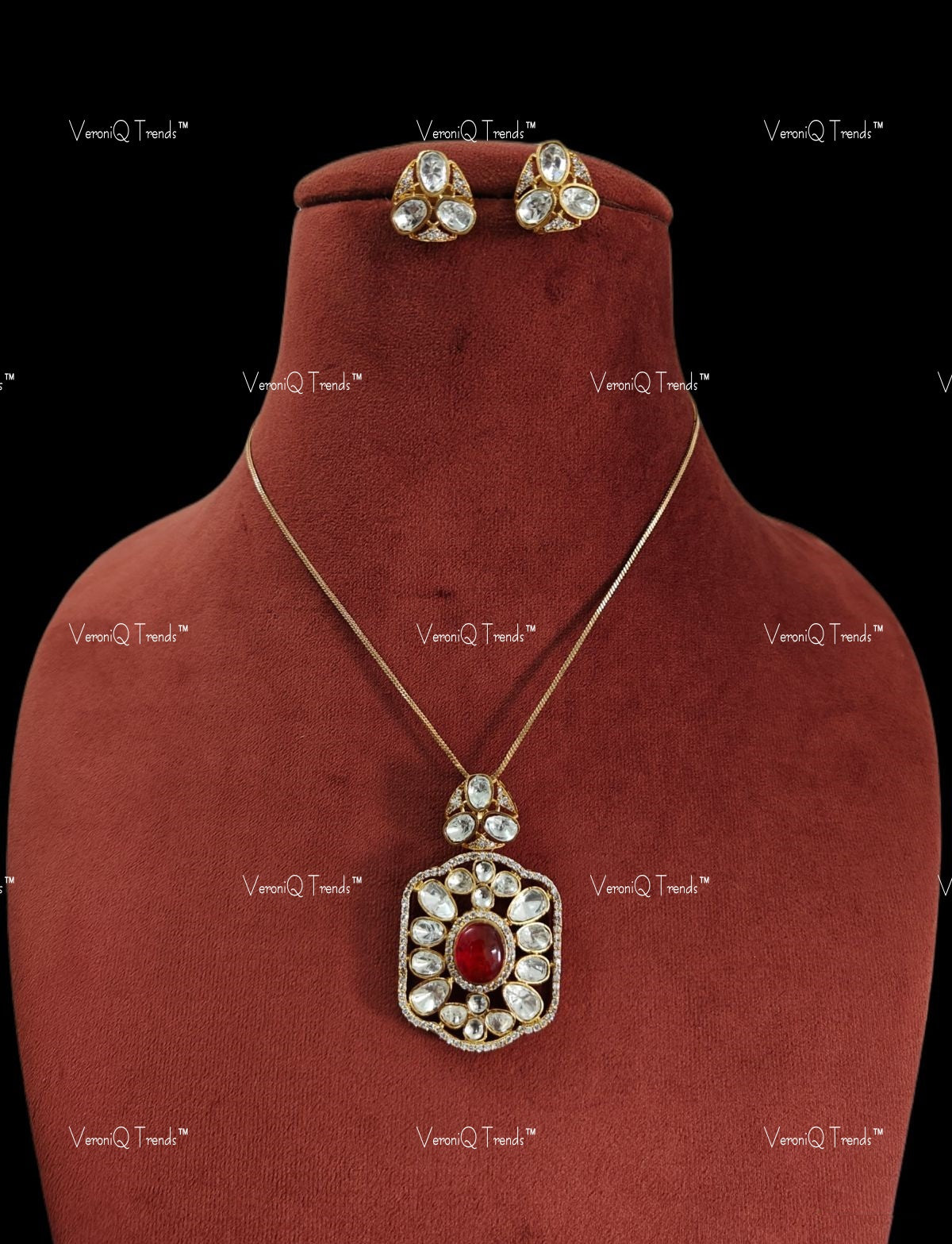 VeroniQ Trends-Polki Pendant with Studs Mid Length Chain Necklace Polki-Gold Plated-Wedding Jewellery-Punjabi Jewellery-South Indian-Thappa Jewellery