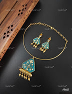 VeroniQ Trends-Hasli Style Gold Plated Polki Necklace Polki-Gold Plated-Wedding Jewelry-Punjabi Jewelry-South Indian-Thappa Jewelry
