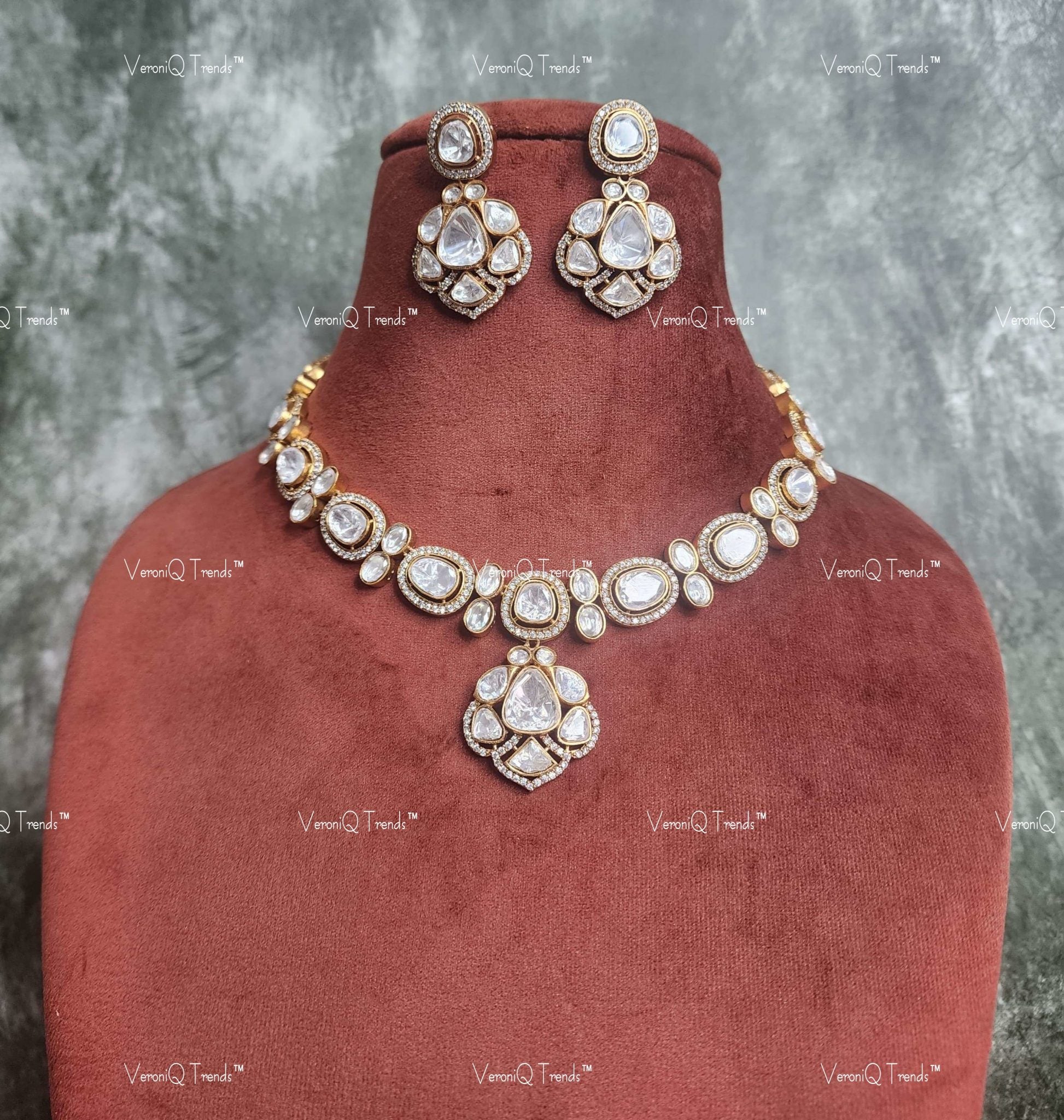 VeroniQ Trends-Royal Victorian Diamond Look Polki Necklace Polki-Gold Plated-Wedding Jewellery-Punjabi Jewellery-South Indian-Thappa Jewellery