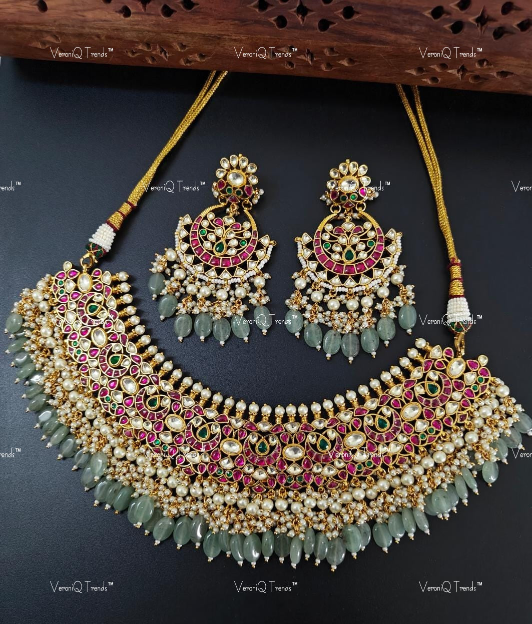 VeroniQ Trends-Bridal Pachi Kundan And Polki Choker Necklace with Chandbali Earrings Polki-Gold Plated-Wedding Jewellery-Punjabi Jewellery-South Indian-Thappa Jewellery