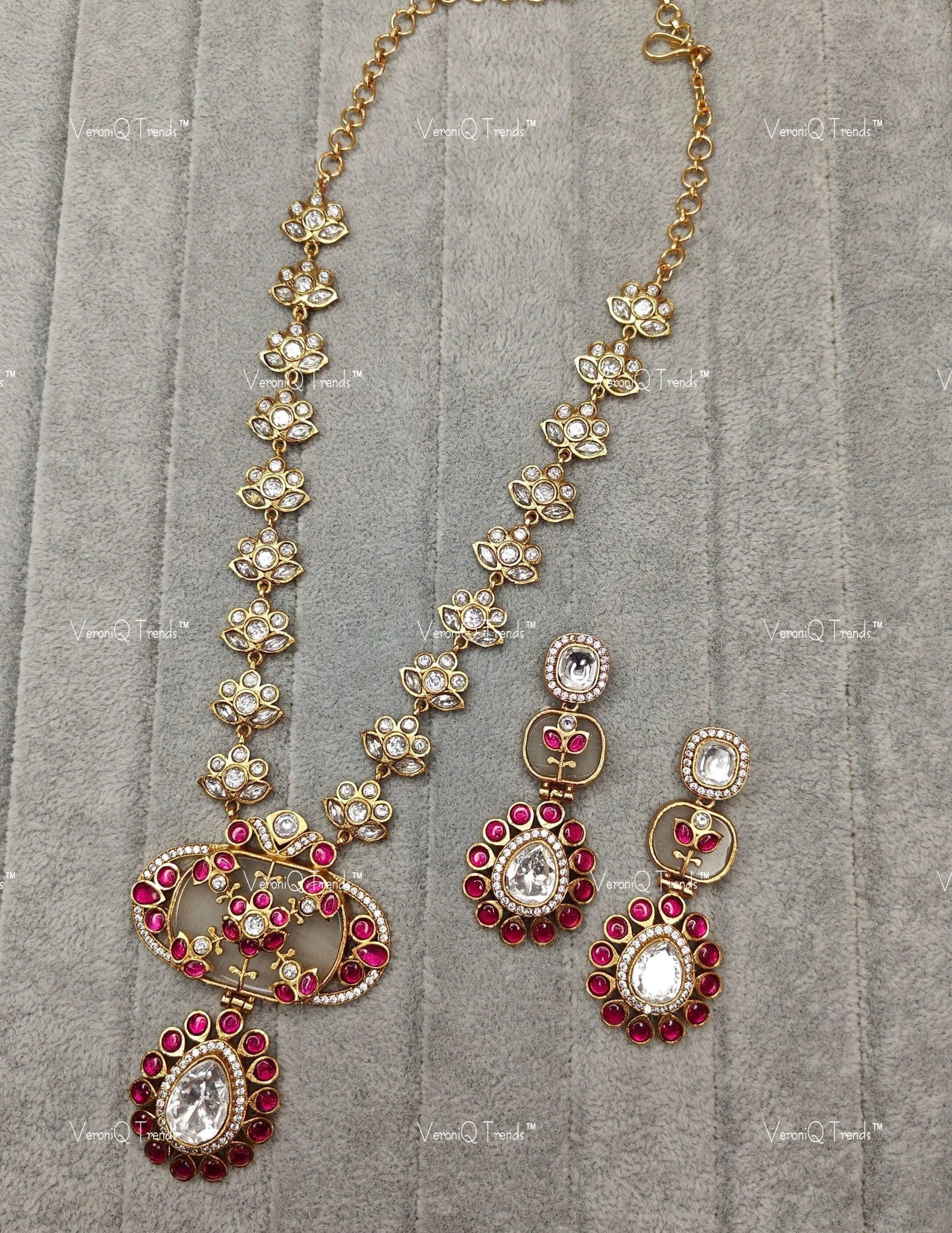 VeroniQ Trends-Carved Stone Polki Gold Plated Long Necklace Polki-Gold Plated-Wedding Jewellery-Punjabi Jewellery-South Indian-Thappa Jewellery