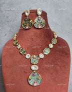 VeroniQ Trends-Elegant Kundan Polki Necklace With Earrings Polki-Gold Plated-Wedding Jewelry-Punjabi Jewelry-South Indian-Thappa Jewelry