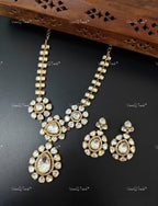 VeroniQ Trends-Floral Diamond Look Polki Necklace Set Polki-Gold Plated-Wedding Jewelry-Punjabi Jewelry-South Indian-Thappa Jewelry