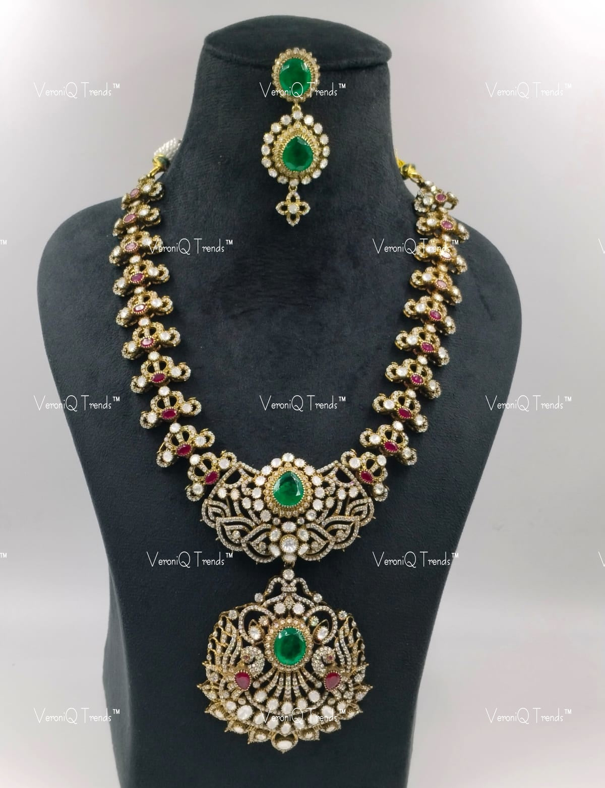 VeroniQ Trends-Victorian Bridal Emerald And Polki Silver Moissanite Long Necklace With Peaccok Motif 92.5 Silver Mossianite Diamond Polki-Emerald Ston-Gold Plated-Wedding Jewellery-Punjabi Jewellery-South Indian-Thappa Jewellery