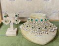 VeroniQ Trends-Victorian Bridal Emerald Pearl And Polki Silver Choker Necklace 92.5 Silver Moissanite Diamond Polki-Emerald Stone-Fresh Water Pearl-Gold Plated-Wedding Jewellery-Punjabi Jewellery-South Indian-Thappa Jewellery