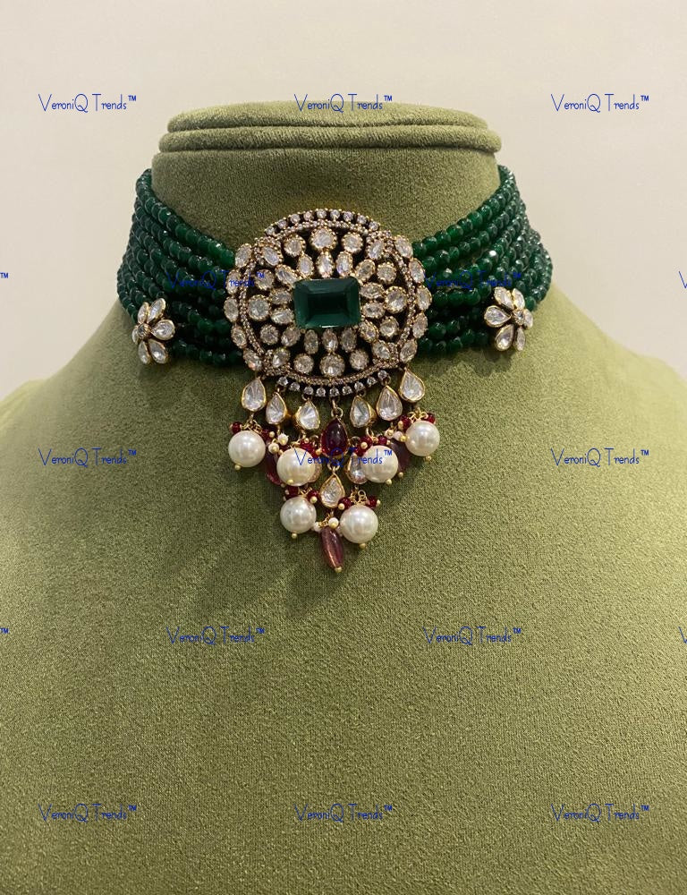 VeroniQ Trends-Victorian Multistrand Emerald Pearl And Polki Silver Choker Necklace 92.5 Silver Moissanite Diamond Polki-Emerald Stone-Fresh Water Pearl-Gold Plated-Wedding Jewellery-Punjabi Jewellery-South Indian-Thappa Jewellery