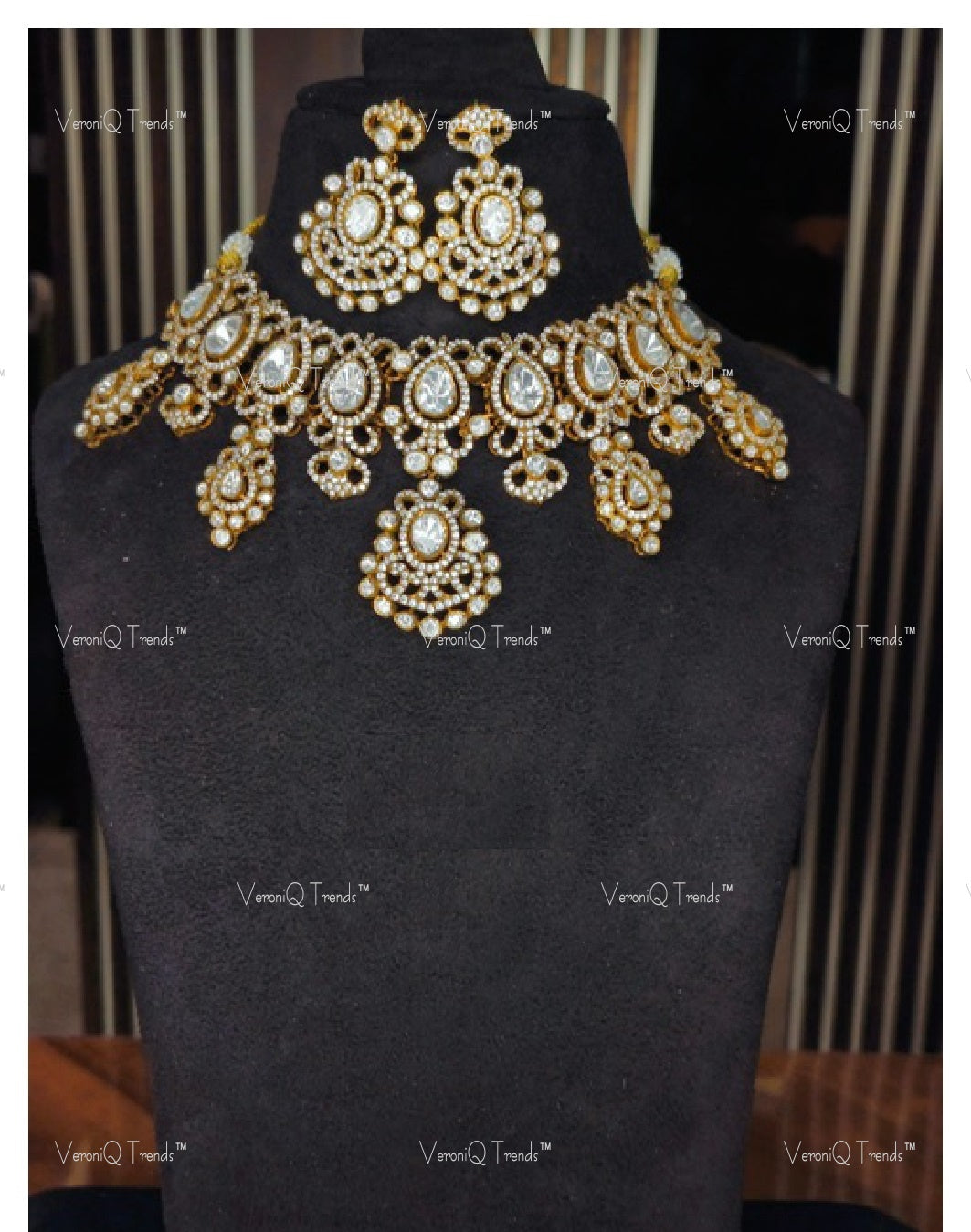 VeroniQ Trends-Victorian Bridal Polki Necklace 92.5 Silver Moissanite Diamond Polki-Gold Plated-Wedding Jewellery-Punjabi Jewellery-South Indian-Thappa Jewellery