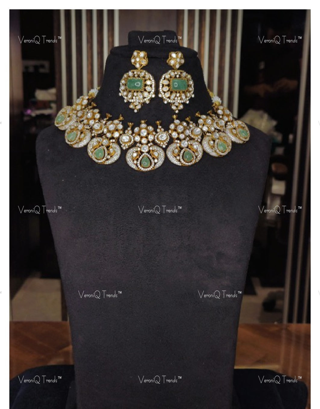 VeroniQ Trends-Victorian Bridal Peacock Polki and Emerald Choker Necklace 92.5 Silver Moissanite Diamond Polki-Emerald Stone-Gold Plated-Wedding Jewellery-Punjabi Jewellery-South Indian-Thappa Jewellery