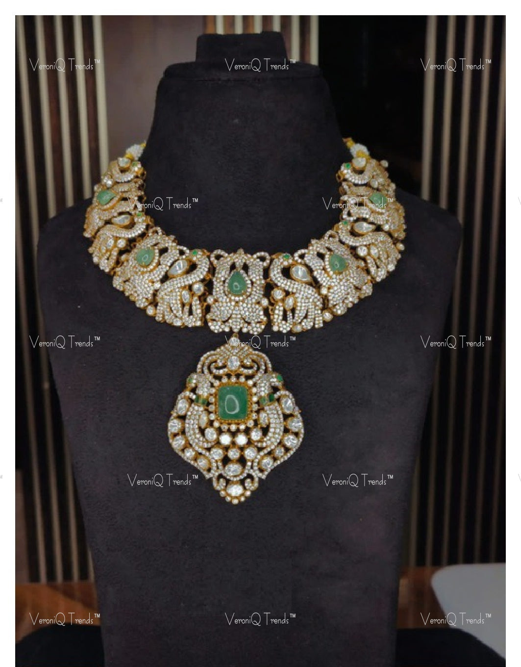 VeroniQ Trends-Victorian Bridal Polki And Emerald Choker Necklace With Peacock Motif 92.5 Silver Moissanite Diamond Polki-Emerald Stone-Gold Plated-Wedding Jewellery-Punjabi Jewellery-South Indian-Thappa Jewellery
